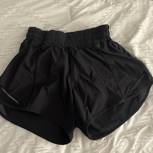 Lululemon hotty hots, color:black, size: 0/2.5